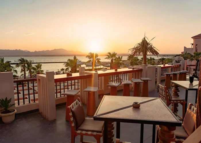 Szálloda The Kaktus Somabay 4*
